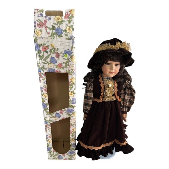 Knightsbridge Collection Porcelain Doll by J. Steventon Ltd with Stand, Box & Ce - Picture 7 of 9